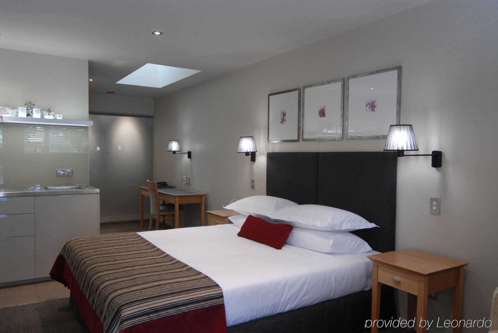 Bentleys Motor Inn Palmerston North Habitación foto